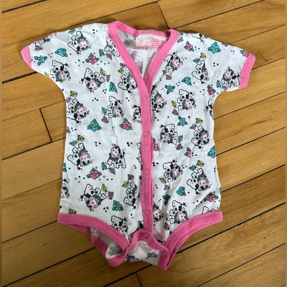 Vintage 90s Little Miracles‎ flowers and cows print infant onesie pink trim